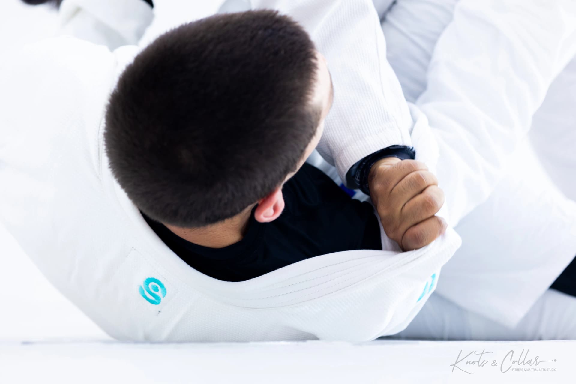Knots &amp; Collar Minimalist BJJ Gi – From Bharat to the World